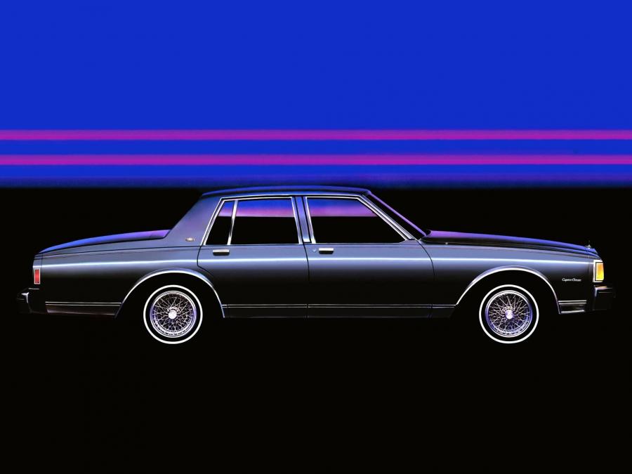  Chevrolet Caprice Classic 1977 года  (фото 11 из 12)